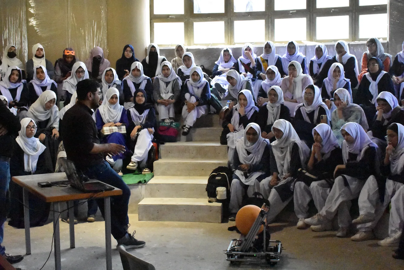Sharjeel Imtiaz addressing students at a STEM session